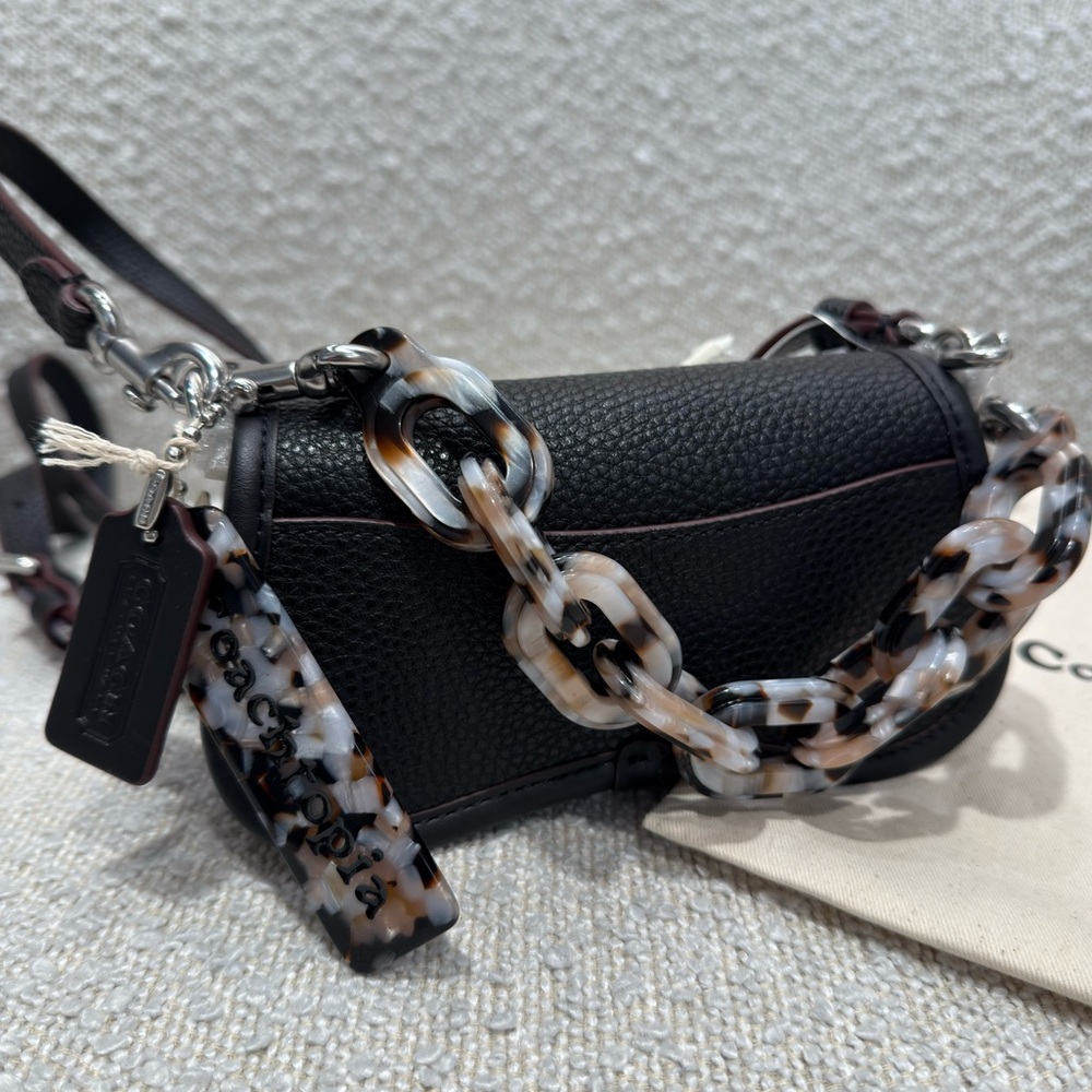Limited Edition Coach Black Crossbody Dinky Bag with Tortoise Shell Chain Strap - Picture 5 of 6